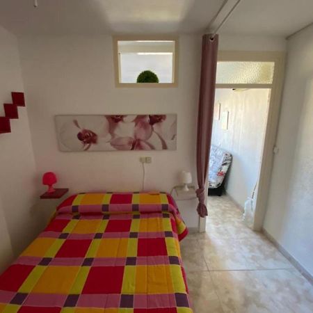 Bright Studio With Pool, Torrecilla Beach ネルハ エクステリア 写真